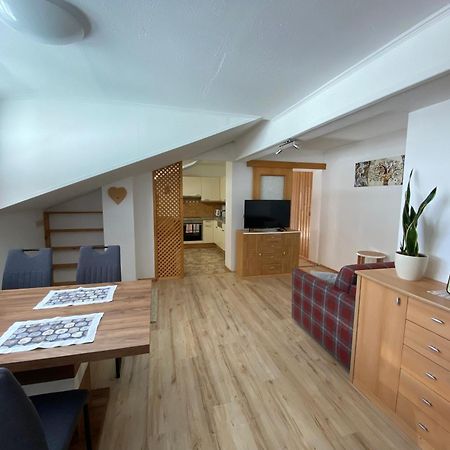 Haus Latschenheim Apartamento Ramsau am Dachstein Exterior foto